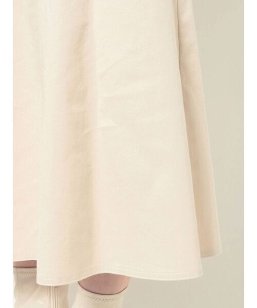 MERCURYDUO（マーキュリーデュオ）の「バックプリーツデニムキャミジャンスカ（ワンピース・レディース・インディゴブルー/アイボリー/ラベンダー・MEDIUM/SMALL）」の17枚目の写真