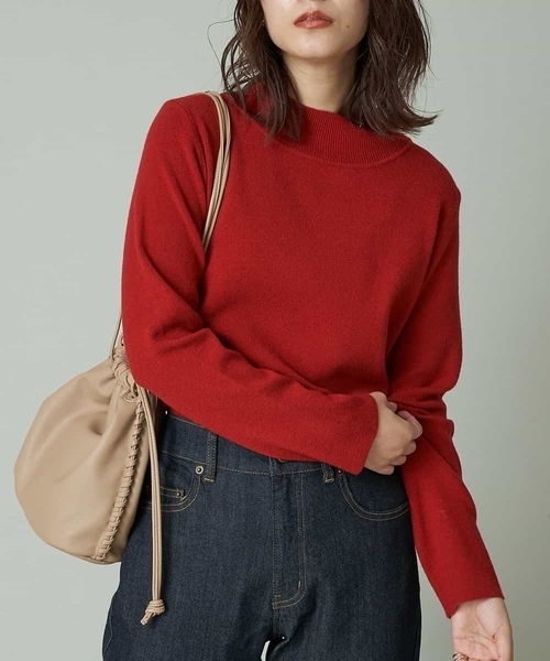 a.v.v(アーヴェヴェ)の「【洗濯機で洗える】ハイネックニットプルオーバー(ニット/セーター・レディース・レッド/クリーム/ネイビー/アイボリー/モカ/ブラック・34/38/36/40/42)」の1枚目の写真