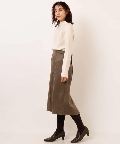 a.v.v(アーヴェヴェ)の「【洗濯機で洗える】ハイネックニットプルオーバー(ニット/セーター・レディース・レッド/クリーム/ネイビー/アイボリー/モカ/ブラック・34/38/36/40/42)」の17枚目の写真