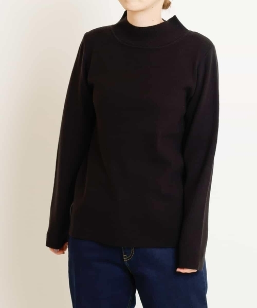 a.v.v(アーヴェヴェ)の「【洗濯機で洗える】ハイネックニットプルオーバー(ニット/セーター・レディース・レッド/クリーム/ネイビー/アイボリー/モカ/ブラック・34/38/36/40/42)」の14枚目の写真