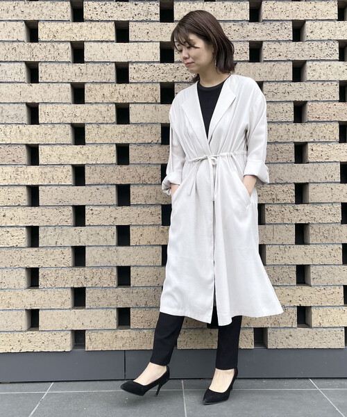 COMME CA ISM(コムサイズム)の「★TVドラマ着用商品★ 【2WAY】ノーカラーコート チュニックワンピース(ノーカラーコート・レディース・ネイビー/グレイッシュベージュ・MEDIUM/LARGE)」の15枚目の写真