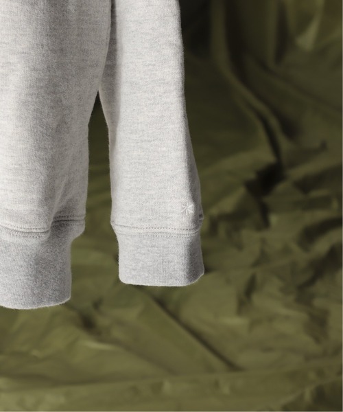 Snow Peak(スノーピーク)の「【SNOW PEAK / スノーピーク】Recycled Cotton Sweat Crewneck(スウェット・メンズ・ブラック/グレー・MEDIUM/LARGE)」の4枚目の写真