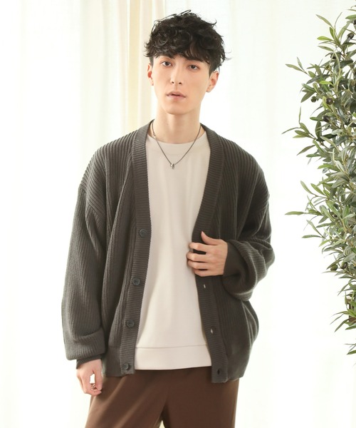 TopIsm（トップイズム）の「ハイバルキー 片畦 ワイドカーディガン（カーディガン/ボレロ・メンズ・ホワイト/チャコールグレー/ライトグレー/ブラック/ダークブラウン/ネイビー/サックスブルー/グリーン/グレイッシュベージュ・LL/M/L）」の4枚目の写真