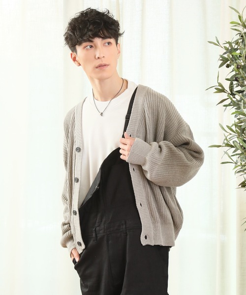 TopIsm（トップイズム）の「ハイバルキー 片畦 ワイドカーディガン（カーディガン/ボレロ・メンズ・ホワイト/チャコールグレー/ライトグレー/ブラック/ダークブラウン/ネイビー/サックスブルー/グリーン/グレイッシュベージュ・LL/M/L）」の5枚目の写真