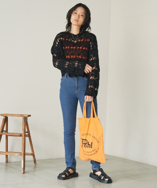 ANGIE（アンジー）の「透かし編み2WAYショートニットカーディガン（カーディガン/ボレロ・レディース・グリーン/アイボリー/ブルー/ブラック/ライム・FREE）」の6枚目の写真