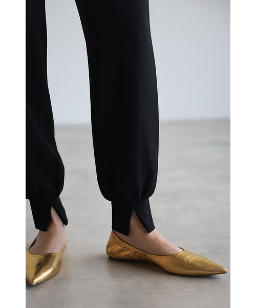 Bonjour Sagan（ボンジュールサガン）の「裾スリットジャージライクジョガーパンツ（その他パンツ・レディース・ブラック/ホワイト・FREE）」の12枚目の写真