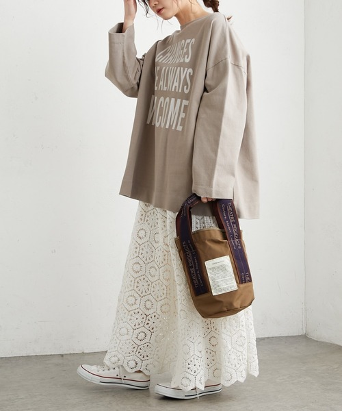 PUAL CE CIN（ピュアルセシン）の「ビッグロゴプリント ロングスリーブ（Tシャツ/カットソー・レディース・ホワイト系1/ホワイト系2/ベージュ/サックスブルー・FREE）」の19枚目の写真