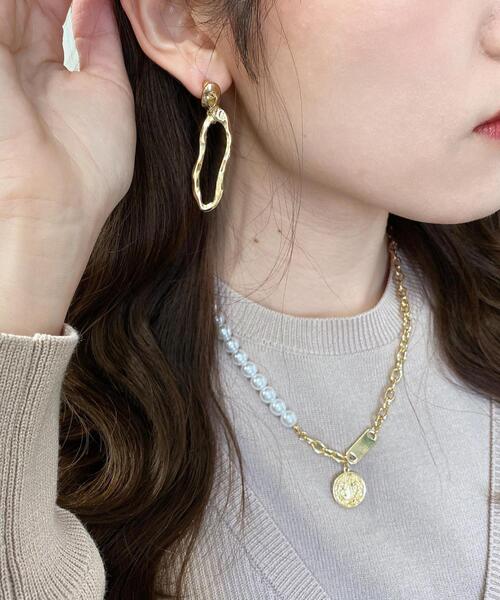 INGNI（イング）の「ニュアンスモチーフピアス（ピアス（両耳用）・レディース・シルバー/ゴールド・ONE SIZE）」の2枚目の写真