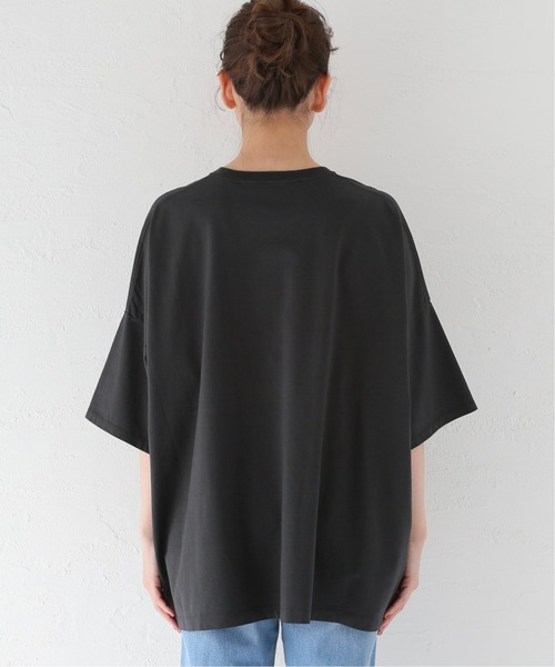 JOURNAL STANDARD LUXE(ジャーナルスタンダード ラックス)の「【TICCA/ティッカ】 SQUARE PRINT TEE(Tシャツ/カットソー・レディース・ベージュ・FREE)」の4枚目の写真