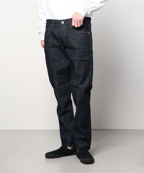 G-STAR(ジースター)の「3301 STRAIGHT TAPERED JEANS/テーパードシルエット(デニムパンツ・メンズ・ダークインディゴブルー・32/32/34/32/31/32/31/30/32/30)」の5枚目の写真