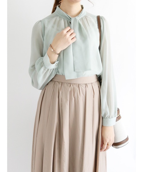 Te chichi（テチチ）の「小紋柄＆ドットアソートボウタイブラウス（シャツ/ブラウス・レディース・ベージュ/ネイビー/オフホワイト/ミント・ﾌﾘ-）」の3枚目の写真