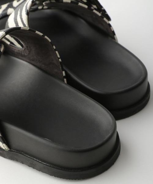 PBLIM（ページボーイリム）の「PAGEBOYLIM/ダブルベルトサンダル（サンダル・レディース・ブラック/ゼブラ・MEDIUM/X-LARGE）」の8枚目の写真