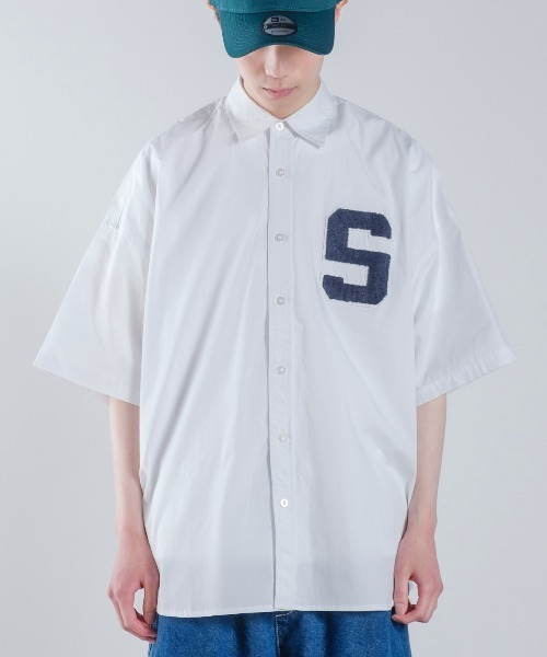 improves（インプローブス）の「ロゴワッペン ブロード ビッグサイズ 半袖シャツ（シャツ/ブラウス・メンズ・ホワイト/サックスブルー/グリーン・MEDIUM/LARGE/X-LARGE）」の2枚目の写真
