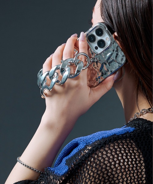 Ellno Loset（エルノロゼット）の「シルバーチェーンiPhoneケース