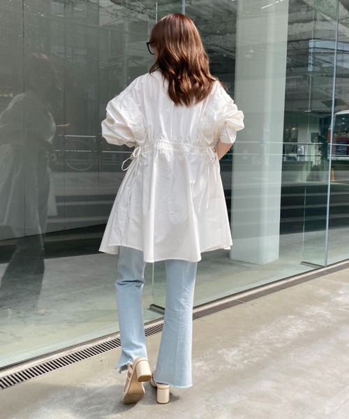 one after another NICE CLAUP(ワンアフターアナザーナイスクラップ)の「肩あきマルチウェイミニシャツワンピース(シャツ/ブラウス・レディース・オフホワイト/ピンク系その他/サックスブルー系・FREE)」の4枚目の写真