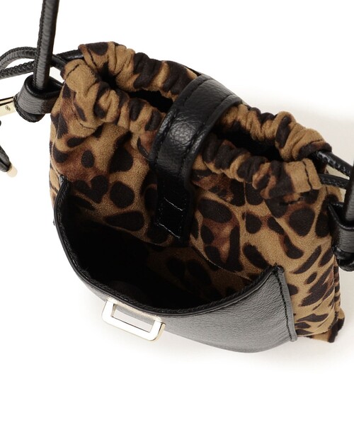 SHIPS（シップス）の「*スマホ ポケット ショルダー◆（ショルダーバッグ・レディース・ライトグレー/ブラック/ネイビー/ピンク/グリーン/ブラック系/ライトグリーン/チャコールグレー・ONE SIZE）」の12枚目の写真