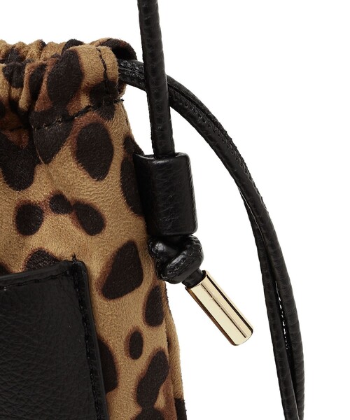 SHIPS（シップス）の「*スマホ ポケット ショルダー◆（ショルダーバッグ・レディース・ライトグレー/ブラック/ネイビー/ピンク/グリーン/ブラック系/ライトグリーン/チャコールグレー・ONE SIZE）」の15枚目の写真