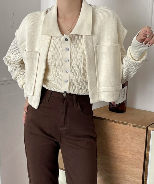 emi+(エミプラス)の「レディース ショートベスト+透かし網ニットトップス アンサンブル セット(シャツ/ブラウス・レディース・チャコールグレー/ブラック/アイボリー/カーキ・FREE)」の19枚目の写真