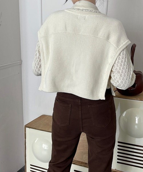 emi+(エミプラス)の「レディース ショートベスト+透かし網ニットトップス アンサンブル セット(シャツ/ブラウス・レディース・チャコールグレー/ブラック/アイボリー/カーキ・FREE)」の22枚目の写真