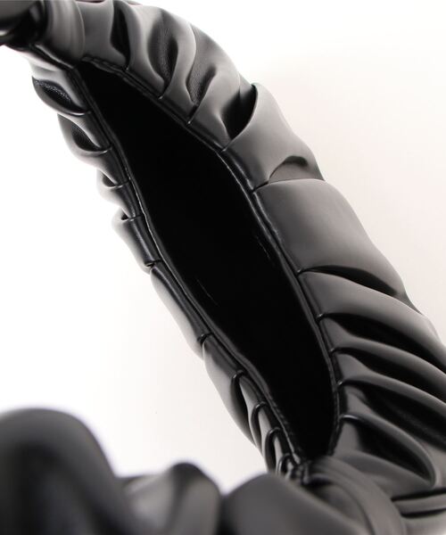 JW PEI（ジェイダブリューペイ）の「(JW PEI)ワンハンドルバッグ（ショルダーバッグ・レディース・ブラック/ホワイト/パープル/ブルー/グリーン/レッド・FREE）」の15枚目の写真