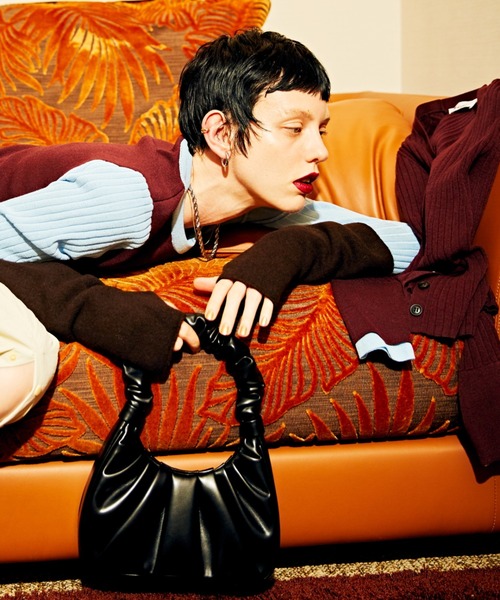 JW PEI（ジェイダブリューペイ）の「(JW PEI)ワンハンドルバッグ（ショルダーバッグ・レディース・ブラック/ホワイト/パープル/ブルー/グリーン/レッド・FREE）」の3枚目の写真