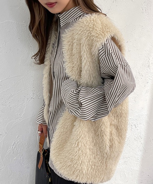 apres jour mignon(アプレジュールミニョン)の「ストライプルーズシャツ【ZOZOTOWN限定アイテム】(シャツ/ブラウス・レディース・ダークブラウン/グリーン/ネイビー・フリー/X-LARGE)」の2枚目の写真