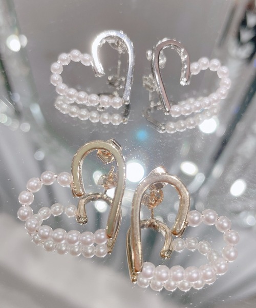 lilLilly(リルリリー)の「ハートパールピアス(ピアス(両耳用)・レディース・シルバー/ゴールド・FREE)」の2枚目の写真