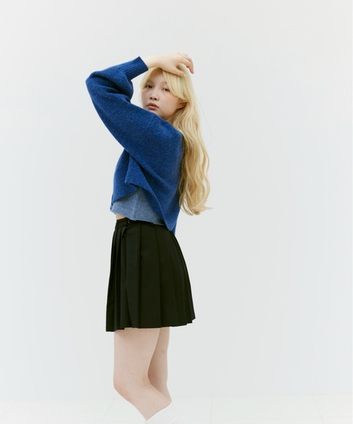 17HR（セブンティーンアワーズ）の「ボリュームスリーブショートカーディガン（カーディガン/ボレロ・レディース・ホワイト/ブラック/ブルー・FREE）」の20枚目の写真