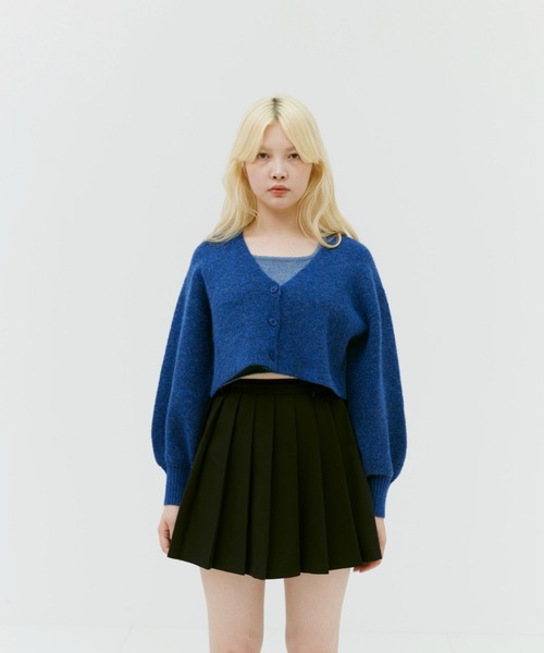 17HR（セブンティーンアワーズ）の「ボリュームスリーブショートカーディガン（カーディガン/ボレロ・レディース・ホワイト/ブラック/ブルー・FREE）」の4枚目の写真