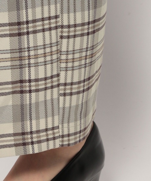 LEPSIM（レプシィム）の「【6つの嬉しい機能付き】ハタラク7DAYSチェックストレートパンツ 2022冬　288384（スラックス・レディース・グリーン/ブラウン/グレイッシュベージュ・MEDIUM/LARGE/SMALL/X-SMALL/X-LARGE）」の20枚目の写真