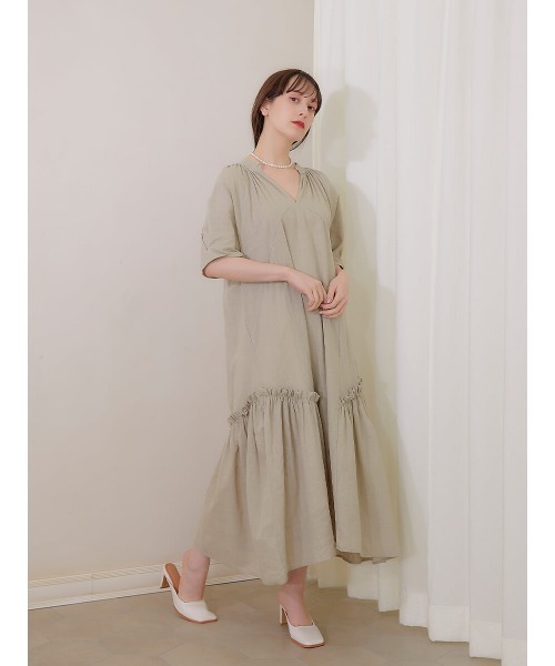 Ayla(アイラ)の「v neck smock dress(ワンピース・レディース・ブラック/オリーブ・FREE)」の3枚目の写真