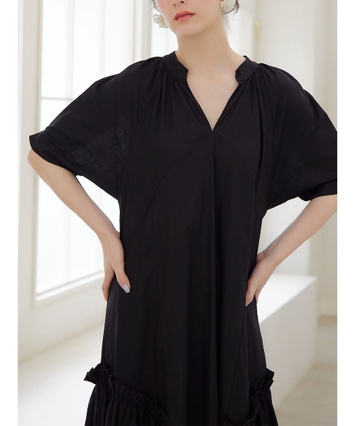 Ayla(アイラ)の「v neck smock dress(ワンピース・レディース・ブラック/オリーブ・FREE)」の13枚目の写真