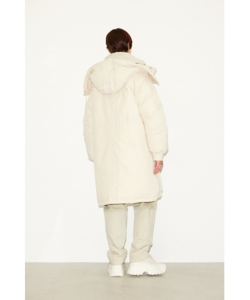 THROW by SLY（スローバイスライ）の「THROW ZIP HOODIE NYLON