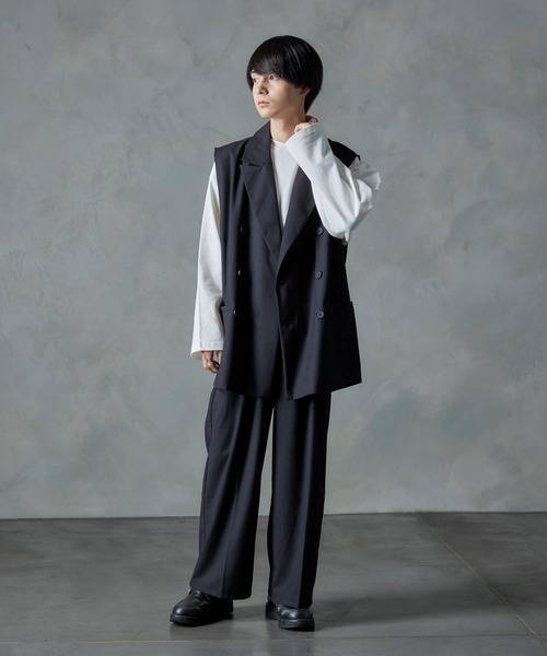 NILWAY（ニルウェイ）の「金ボタンダブルブレストテーラードベスト