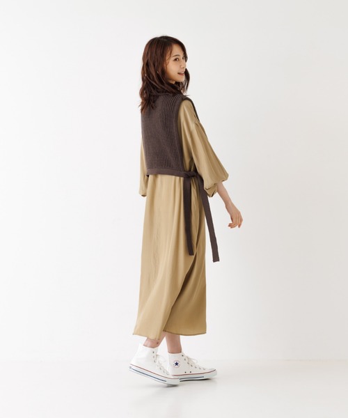 abahouse mavie(アバハウスマヴィ)の「袖ボリュームワンピース&ニットベストセット(ワンピース・レディース・ベージュ/カーキ/チャコールグレー/モスグリーン・フリー)」の12枚目の写真