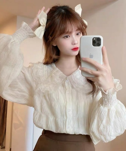 LAC-VERT(ラック・ヴェール)の「ふわふわ襟レースシャツ(シャツ/ブラウス・レディース・アイボリー・FREE)」の2枚目の写真