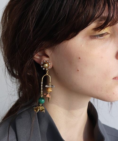 ADER（アデル）の「ADER / JOY mobile mix earring（イヤリング・レディース・ゴールド・FREE）」の3枚目の写真
