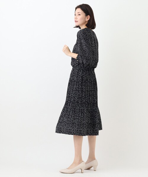 SHOO・LA・RUE（シューラルー）の「◆【S-3L】軽やかに上品に ボトムプリーツワンピース（ワンピース・レディース・ブラック系2/ブラック系5・04/03/02/01/05）」の18枚目の写真