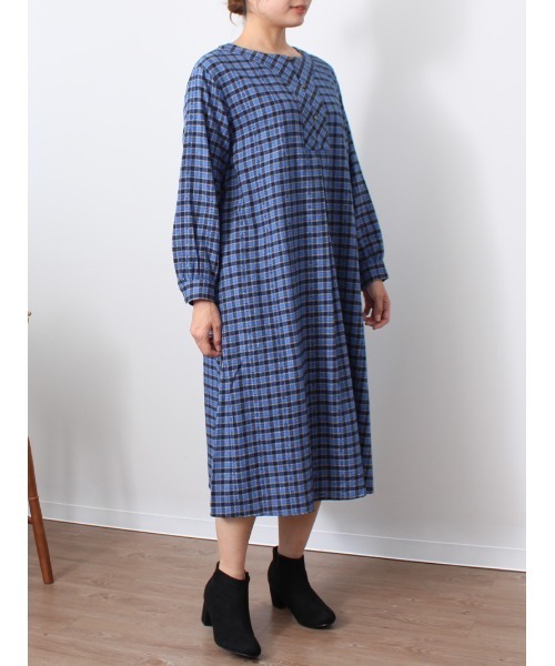 MB mint breeze(エムビーミントブリーズ)の「【M~5L 大きいサイズ】チェック柄 Aライン ワンピース(ワンピース・レディース・ネイビー/オレンジ・LL/3L/4L/5L/L/M)」の3枚目の写真