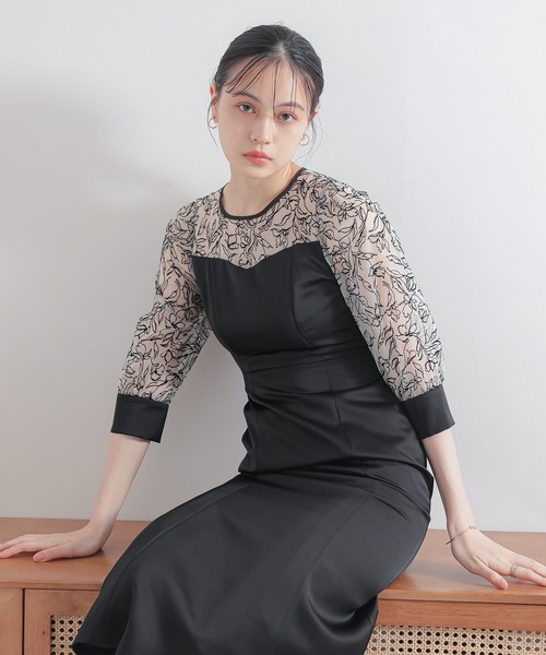 niana(ニアナ)の「花柄フロッキーサテンマーメイドシルエットドレス(ドレス・レディース・ブラウン/ブラック/オフホワイト・9号)」の10枚目の写真