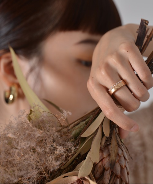 Monocoro toppi（モノコロトッピ）の「小粒パール ゴールド メタル ビンテージ風 リング（リング・レディース・ゴールド・フリー）」の12枚目の写真
