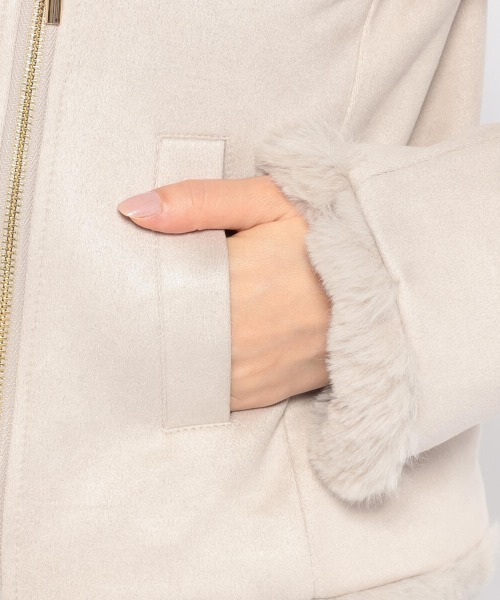 MISCH MASCH(ミッシュマッシュ)の「スエードボンディングボア付ライダースジャケット(ブルゾン・レディース・ピンク系その他/ベージュ/ライトグレー・MEDIUM)」の11枚目の写真