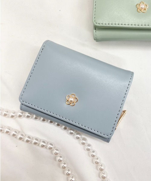 WEGO（ウィゴー）の「WEGO/メタルフラワーウォレット（財布・レディース・ブラック/オフホワイト/サックスブルー/グリーン・FREE）」の4枚目の写真