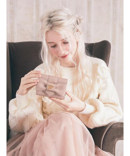 貴重♡マリーちゃんMaison de FLEUR ベージュ リボン付き財布 メゾン ド フルール Maison de FLEUR ベルトリボンミニ