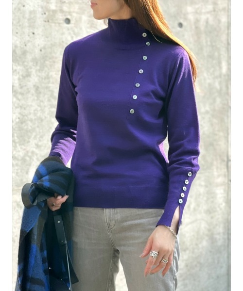 Day and Grade（デイアンドグレイド）の「オリジナルシェルボタンニット（ニット/セーター・レディース・パープル/ブラック/ホワイト・FREE）」の3枚目の写真