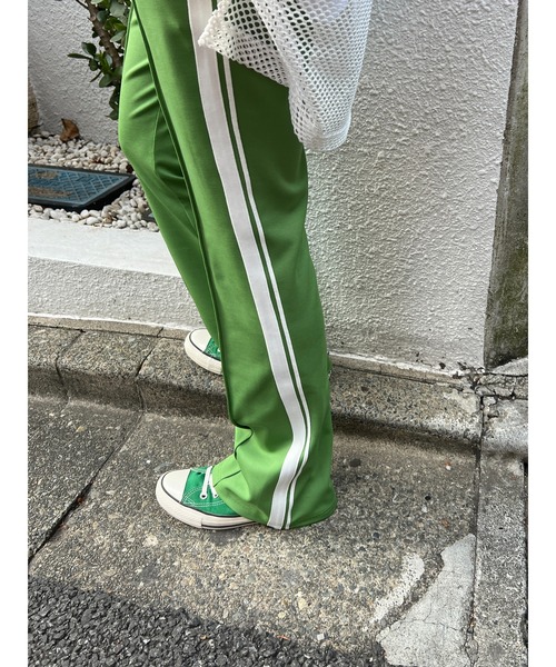 WC（ダブル シー）の「ラインフレアジャージパンツ（スウェットパンツ・レディース・ピンク/ブラック/グリーン/ライトパープル・FREE）」の6枚目の写真