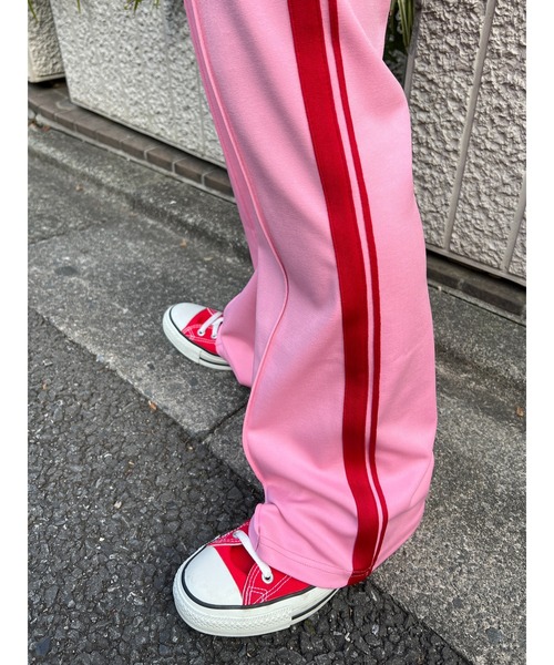 WC（ダブル シー）の「ラインフレアジャージパンツ（スウェットパンツ・レディース・ピンク/ブラック/グリーン/ライトパープル・FREE）」の8枚目の写真