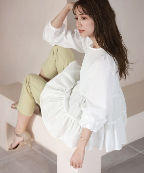 ティアードブラウス