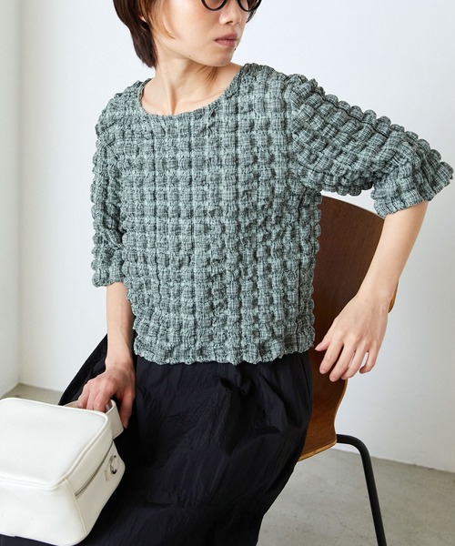 forksy.(フォルクシー)の「【forksy.】シャーリングチェック半袖カットソー(Tシャツ/カットソー・レディース・ピンク/ホワイト×ブラック/アイボリー/ブラック/ライトブルー・FREE)」の4枚目の写真