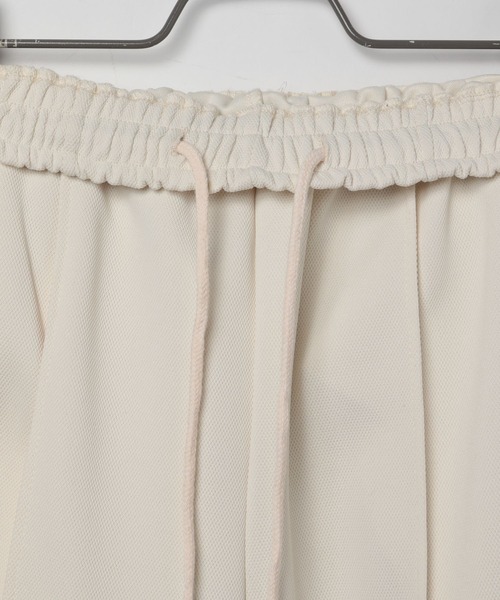 PBLIM(ページボーイリム)の「PAGEBOYLIM/トラックジャージパンツ(その他パンツ・レディース・アイボリー/グリーン/ネイビー・MEDIUM/LARGE)」の21枚目の写真